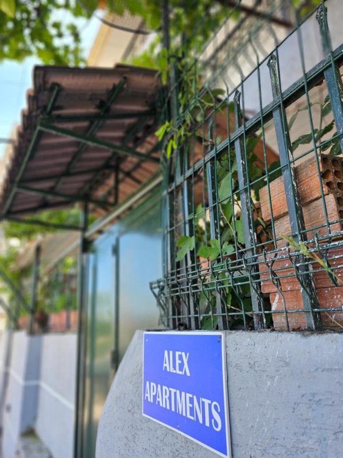 Alex Apartments Sarande Exterior photo