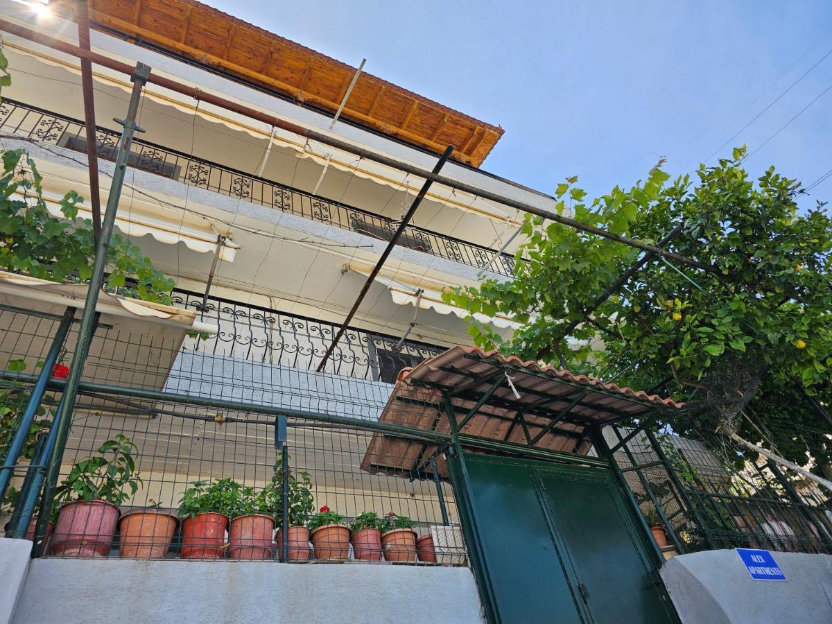 Alex Apartments Sarande Exterior photo